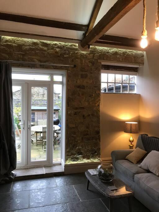 هاروغايت Luxury Barn Conversion At Rudding المظهر الخارجي الصورة
